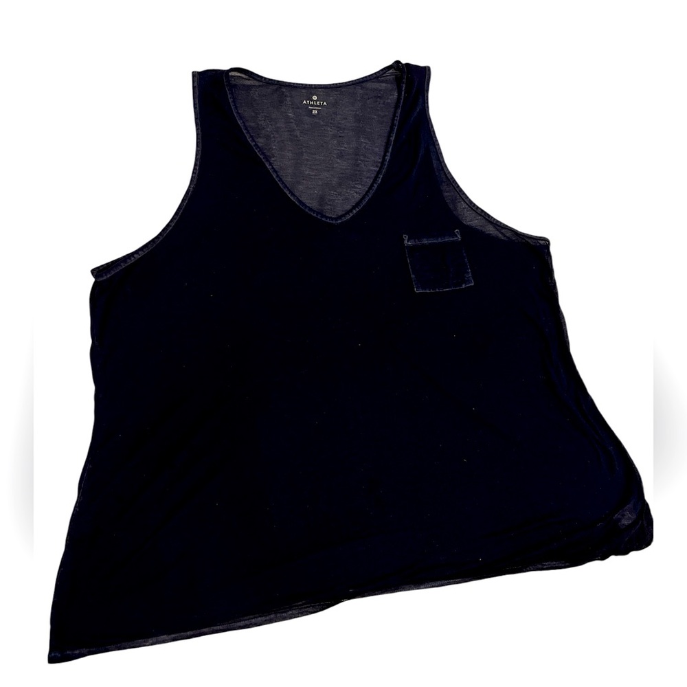 ATHLETA women’s lightweight navy blue tank top/ size 2X